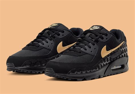 nike air max gold black